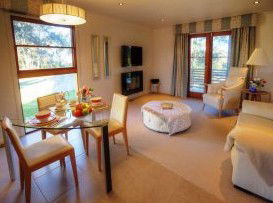 Alpine Lodges Pty Ltd - Redcliffe Tourism 1