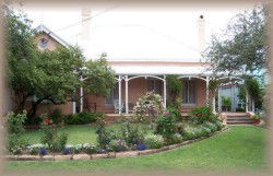 Guy House Bed And Breakfast - Redcliffe Tourism 0