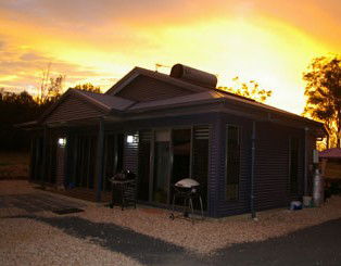 Whispers Of The Valley - Redcliffe Tourism 5
