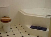 The Bearded Dragon Boutique Hotel - Redcliffe Tourism 1