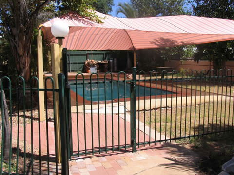 Townview Motel - Redcliffe Tourism 1