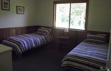 Jacky Winter - Holiday Home - Redcliffe Tourism 2