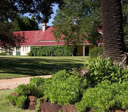 Taabinga Homestead - Redcliffe Tourism 5