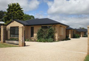 Annand Mews Serviced Apartments - Redcliffe Tourism 3
