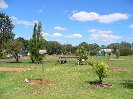 Yarraman Caravan Park - Redcliffe Tourism 0