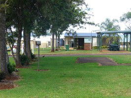 Yarraman Caravan Park - Redcliffe Tourism 1