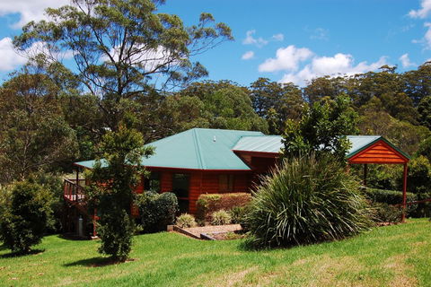 Ravensbourne Escape Holiday Cottages - Redcliffe Tourism 1