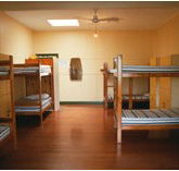 Barnacles Backpackers - Redcliffe Tourism