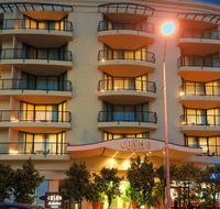 Central Cosmo Apartments - Redcliffe Tourism