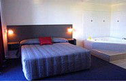 Country Road Motor Inn (Dysart) - Redcliffe Tourism 2