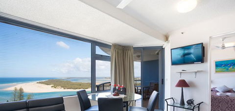 Centrepoint Holiday Apartments Caloundra - Redcliffe Tourism 3