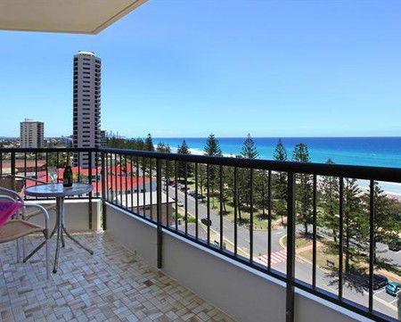 Southern Cross Luxury Apartments - Redcliffe Tourism 2