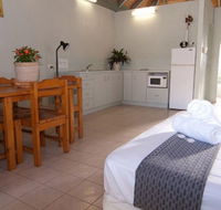 Island Leisure Resort - Redcliffe Tourism