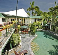 Bay Village Tropical Retreat Cairns - Redcliffe Tourism