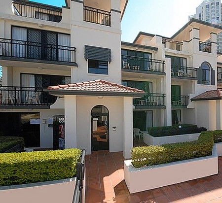 Island Beach Resort - Redcliffe Tourism 2