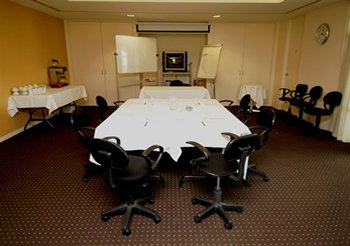 Quest Narre Warren - Redcliffe Tourism 5