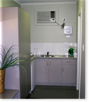 Taft Motor Inn - Redcliffe Tourism 2