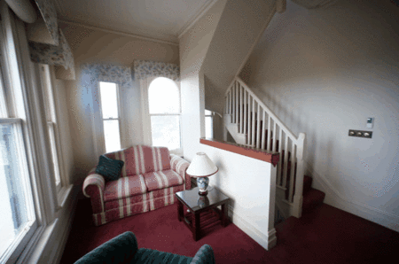 The Yarra Glen Grand Hotel - Redcliffe Tourism 3