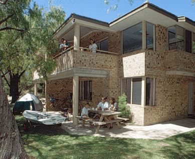 Siesta Park Holiday Resort - Redcliffe Tourism