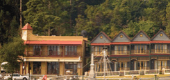 Strahan Village - Redcliffe Tourism