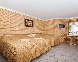Potshot Hotel Resort - Redcliffe Tourism
