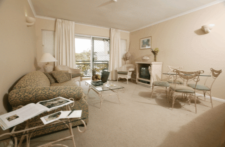 Il Palazzo Boutique Hotel - Redcliffe Tourism 0