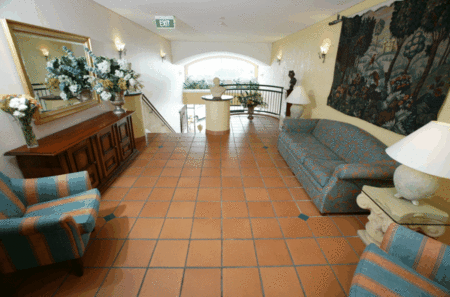 Il Palazzo Boutique Hotel - Redcliffe Tourism 3