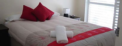 Key Largo Apartments - Redcliffe Tourism 4