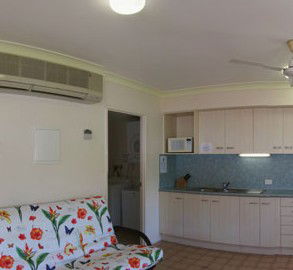 Shaws On The Shore - Redcliffe Tourism 2