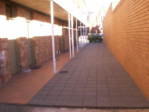 Court Street Motel - Redcliffe Tourism 7
