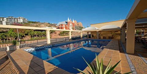 Comfort Inn Robert Towns Motel - Redcliffe Tourism 1