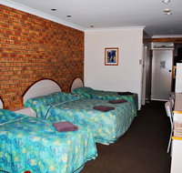 Albert Park Motor Inn - Redcliffe Tourism