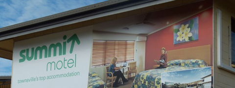 Summit Motel - Redcliffe Tourism 1