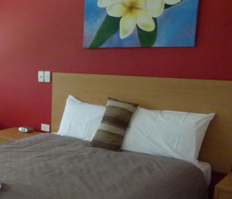 Summit Motel - Redcliffe Tourism 2