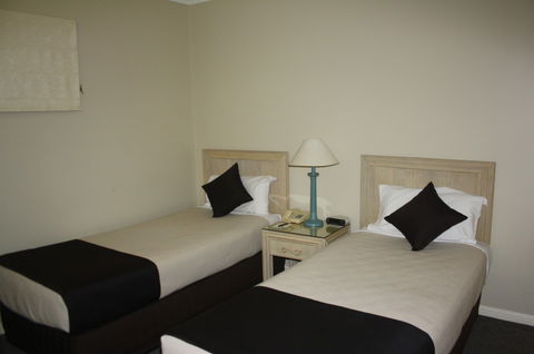 Il Palazzo Boutique Hotel - Redcliffe Tourism 6
