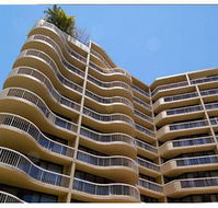 Hillcrest Central Apartment Hotel - Redcliffe Tourism
