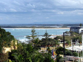 Beachside Court - Redcliffe Tourism 3