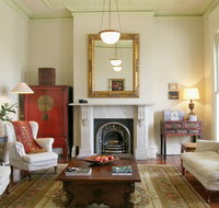 Villa Donati - Redcliffe Tourism