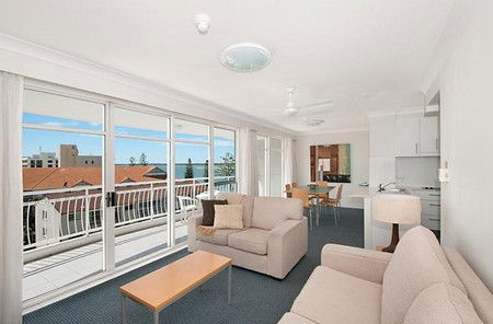 Atrium Resort - Redcliffe Tourism 2