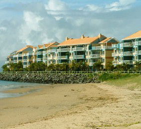 Great Sandy Straits Marina Resort - Redcliffe Tourism 1