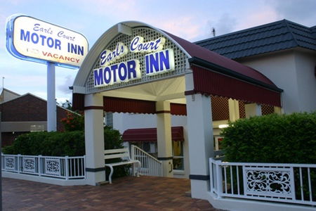 Earls Court Motor Inn - Redcliffe Tourism 0