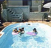 Del Costa Holiday Villas - Redcliffe Tourism