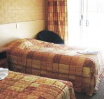 Tenterfield Bowling Club Motor Inn - Redcliffe Tourism