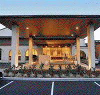 Quality Hotel Mermaid Waters - Redcliffe Tourism