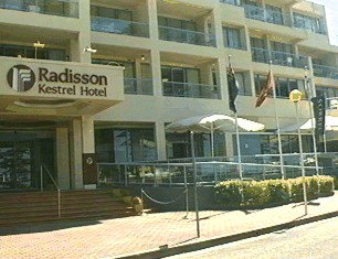 Radisson Kestrel Hotel On Manly Beach - Redcliffe Tourism 1