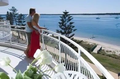 Atrium Resort - Redcliffe Tourism 6