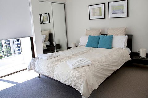 Surfers Century Apartments - Redcliffe Tourism 2