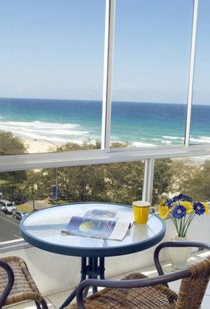 Suntower Apartments - Redcliffe Tourism 5