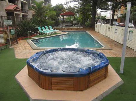 Trickett Gardens - Redcliffe Tourism 1