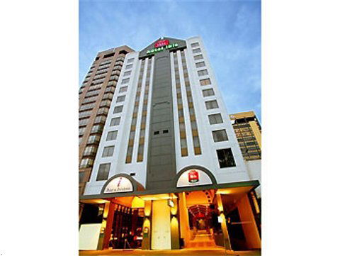 Ibis Melbourne - Redcliffe Tourism 0